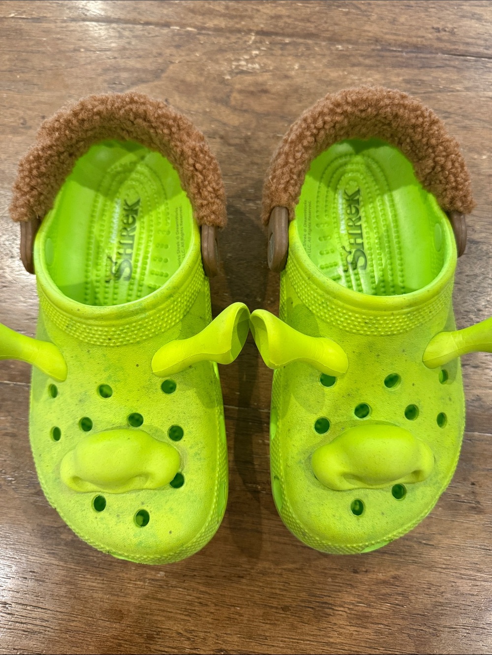 CROCS Kids Neon Green Clogs with Brown Fuzzy Heel Strap
